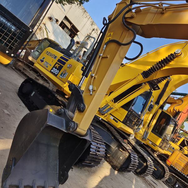 7193KGS operating weight caterpillar 307d excavator with original hydraulic cylinder
