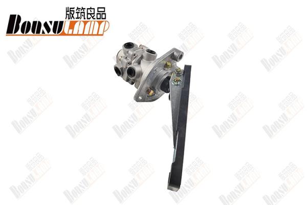 1-48100576-5 Brake Master Cylinder Four Holes 1481005765 For CVR