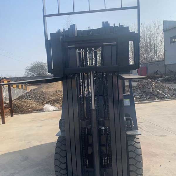 CPD25 2.5 T Electric Forklift 2500 Kgs Lead Acid Battery Forklift