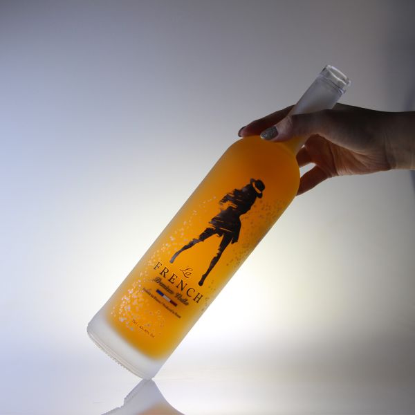 Wholesales 750ml 1000ml Frosted Decal Glass Bottle for Beer Vodka Whisky Spirits