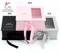 L'emballage en carton de CMYK enferme dans une boîte les belles boîtes en carton de luxe de bijoux de velours