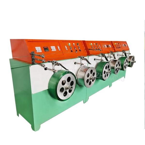 Máquina automática de rebobinagem de correia PET de duas estações de alto desempenho para fábrica