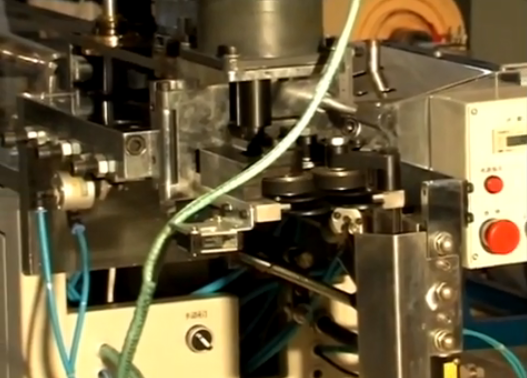 Машина бумажного ядра автоматическая герметизируя Закрутк-на фильтре для масла делая машину