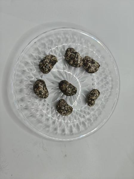 Country Of Origin Black And White Sesame Cashew Nuts