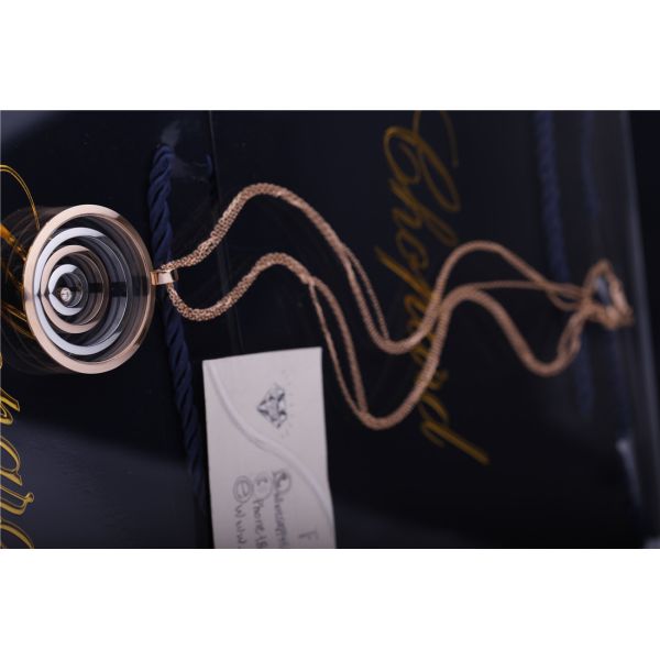 Long pendant 795014-9001 de Rose And White Gold Diamond de bijoux de Chopard de collier d'esprit heureux