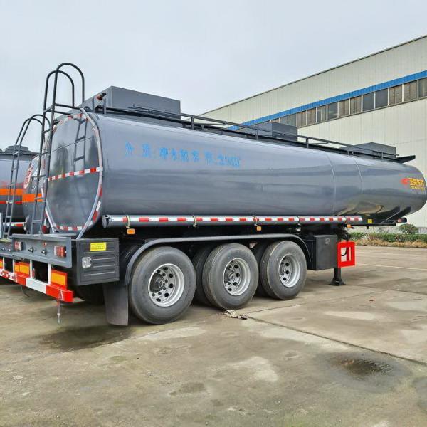 New Liquid Discharging Tanker Semi Trailer Water Tanker Trailer Oil Semi Trailer