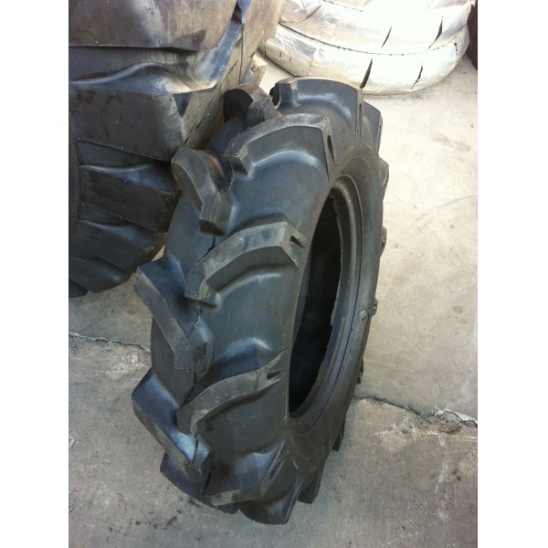China suppliers agricultural tractor tyres paddy field tires R2 P2 Japan pattern with cheap prices