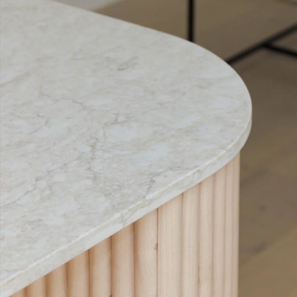 Open-Ended 0 Silica Quartz Stone Surface Kitchen Cabinets Luxury Designs Solid Wood Lacquer Kitchen Furniture for Builder