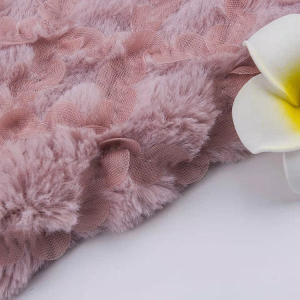 DDP USA No MOQ High Quality Soft 100% Polyester Custom Solid Color PV Velvet Fabric Shaoxing 3D Flowers Embroidery Fabric