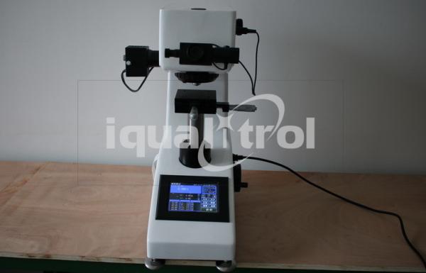 Verificador da dureza de Digitas micro Vickers da torreta automática do tela táctil com impressora incorporado