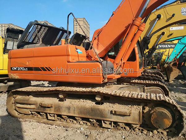 Vente à chaud de Doosan Excellente qualité Excavateur hydraulique à rampe de seconde main DOOSAN DX370 Corée d'origine/machine de creusement d'occasion meilleure vente bon prix