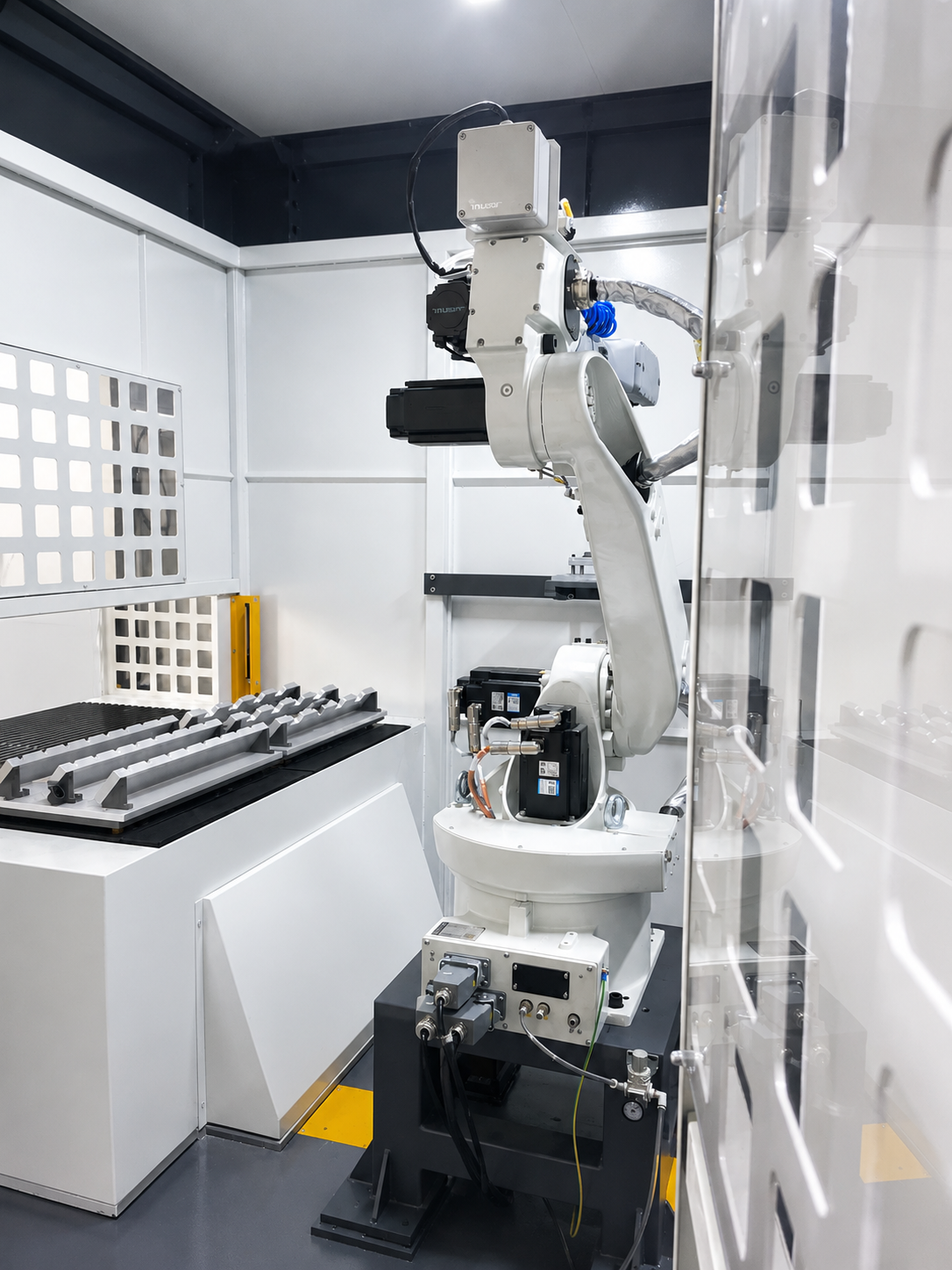 Post Maching Finishing Robotic Deburring Polishing Machine 6 Axis For Cast Iron