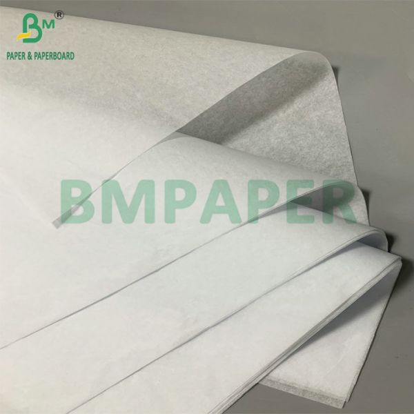 17gsm White Red Colored Tissue Paper For Gifts / Bags/ Accessories Wrapping 17gsm White Red Colored Tissue Paper For Gifts / Bags/ Accessories Wrapping