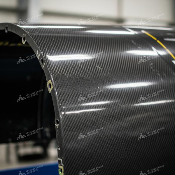 Molde de fibra de carbono para paneles de fuselaje de más de 10 m