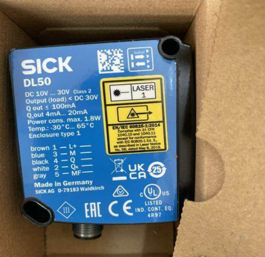 SICK DL50-P1123 Лазерные датчики расстояния: Dx50 36,1 мм х 62,7 мм х 57,7 мм для промышленности