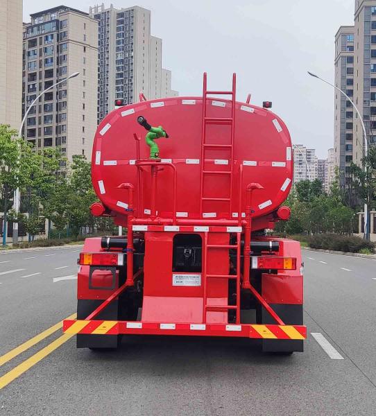 Energy Efficiency Water Spraying Truck Road Surface Watering Sprinklers Truck