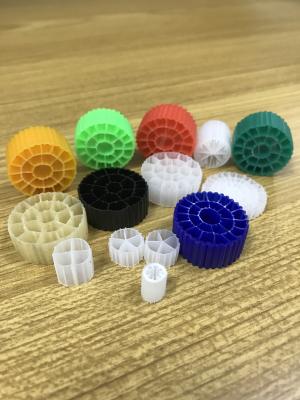 K5 meios de filtro biológicos do HDPE MBBR para a planta de tratamento de águas residuais da água de água de esgoto