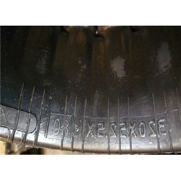 excavatrice en caoutchouc large Tracks Bobcat Replacement Tracks de 320mm 80 liens