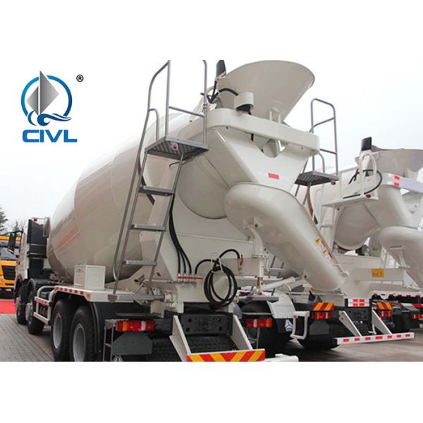 New 371HP 18 / 20cbm 8x4 Sinotruk Howo Concrete Mixer Trucks With EURO2 Standard Diesel Truck