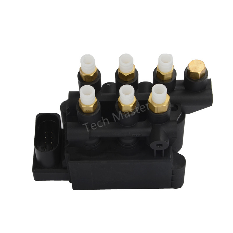 33526781909 Блок клапана воздушной подвески BMW G11 G12 2016-2017
