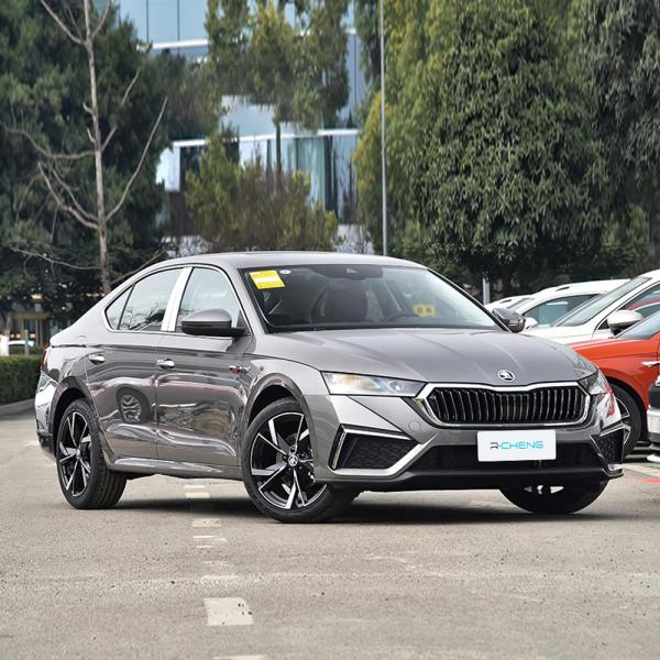 Left Hand Drive Sedan Skoda Octavia PRO Oil Cars Produced In Skoda Volkswagen China