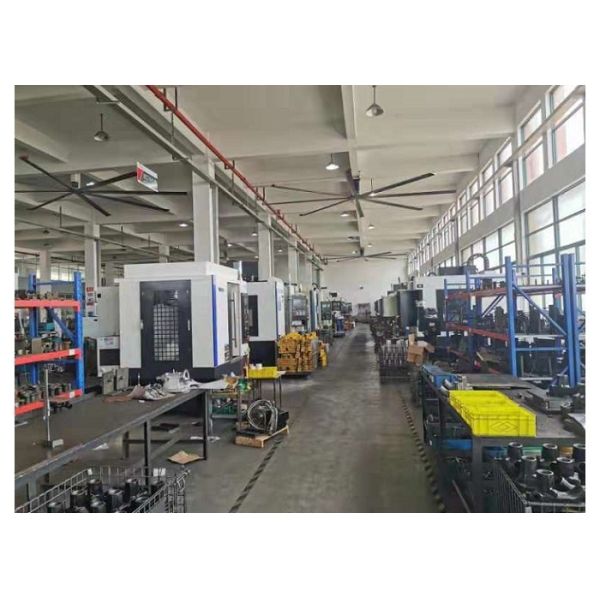 EC210 Excavator Fuel Pump 3 Holes 4 Holes 21019945 Volvo EC210 EC290B EC160C EC240B