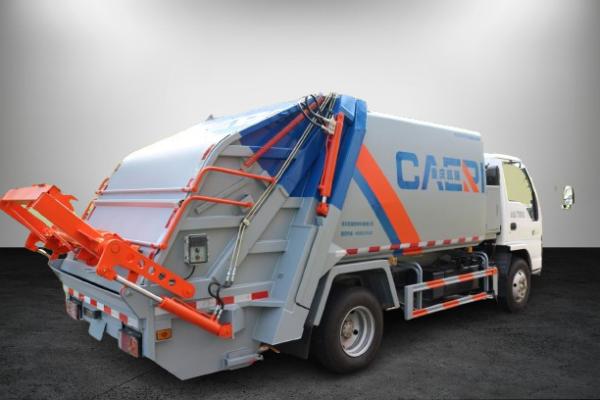 Veículo de transporte especial com 12 m3 de volume efetivo do contentor de lixo
