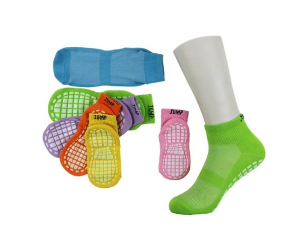 Colorful Polyester Kids Trampoline Sock , Safety Non-slip Socks for Playground Indoor