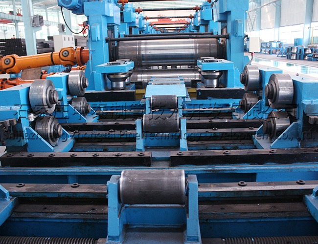 Точность трубы энергоснабжения стали углерода мельницы трубки квадрата точности 200×200 высокая сразу