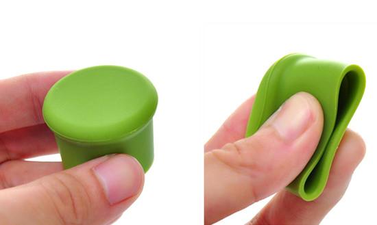 Cute Promotional Gift Cap Shaped Silicone Red Wine Bottle Stopper/Silicone Cap Lid