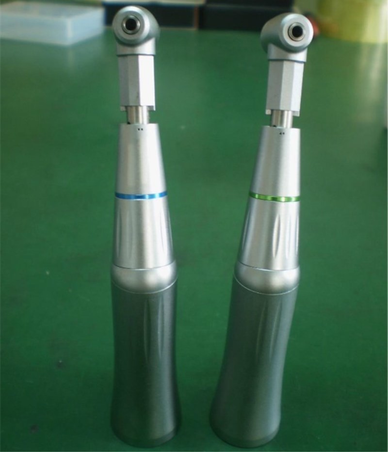 Низкоскоростной зубоврачебный хирургический тип одиночные брызги Handpiece e с оптическим
