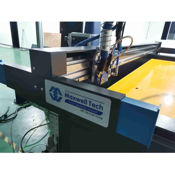 XY Gluer Gluejet 200-220℃ Température de colle 2-3Kg/h Sortie de colle Machine industrielle de colle thermofusible