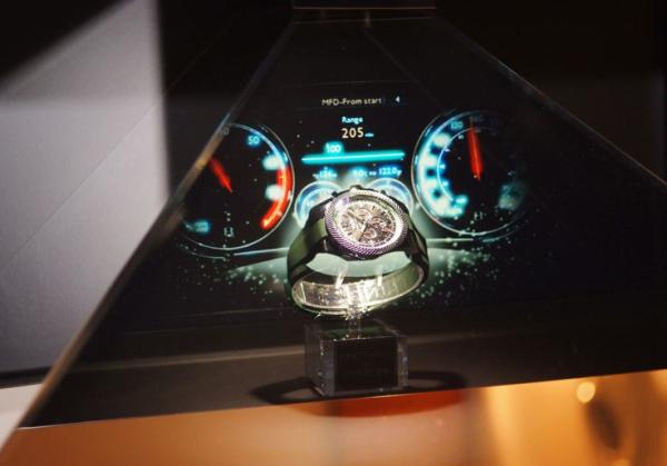 42 Inch 3D Hologram Pyramid Advertising Displays for Jewelry , CE Certificate