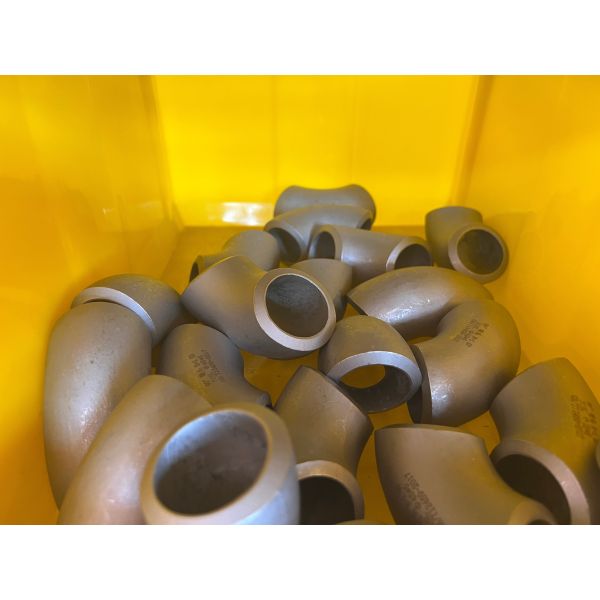 SCH5s-SCH160s Acero inoxidable Accesorios de tuberías soldadas con el codo y el trasero para ambientes de alta presión