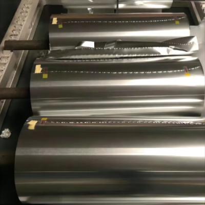 Anti espessura da folha de alumínio 0.025mm da corrosão 8011 para a largura da utilização alimentar 60mm