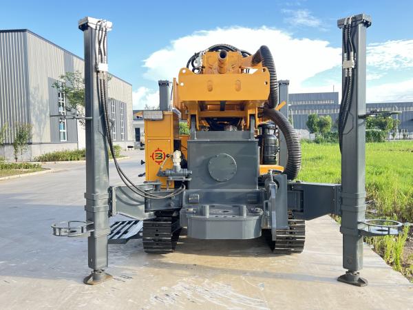Diesel Engine Pneumatic Drilling Rig Water Well Hydraulic Crawler Drilling Rig