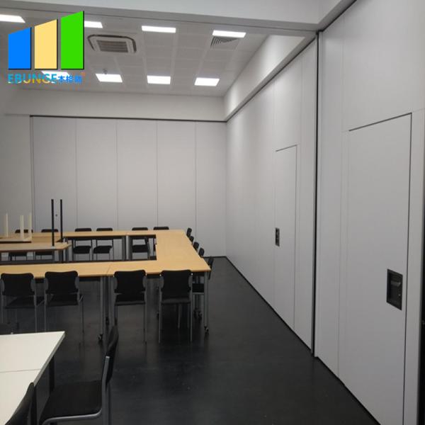 Bois fonctionnel acoustique de diviseurs de pièce de séparation de pièce de décoration de bureau d'Ebunge glissant la séparation se pliante
