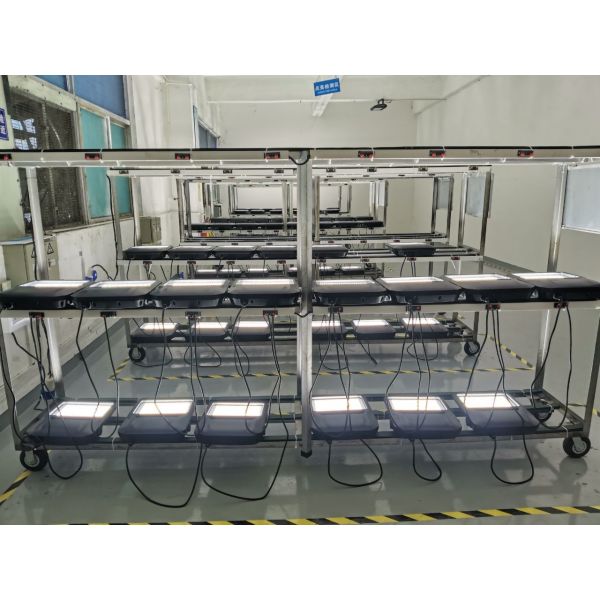 IK09 Practical LED Sports Ground Floodlights , IP67 LED Flood Lights For Tennis Court