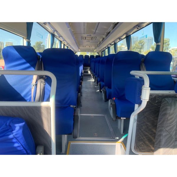 Los autobuses usados marca de China Yutong entrenan ZK6122 WP10. Motor diesel 2015-2019 2+2layout 51seats