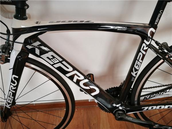 High grade fashion style colorful carbon fiber 27 inch 700C road bike/bicycle made in China