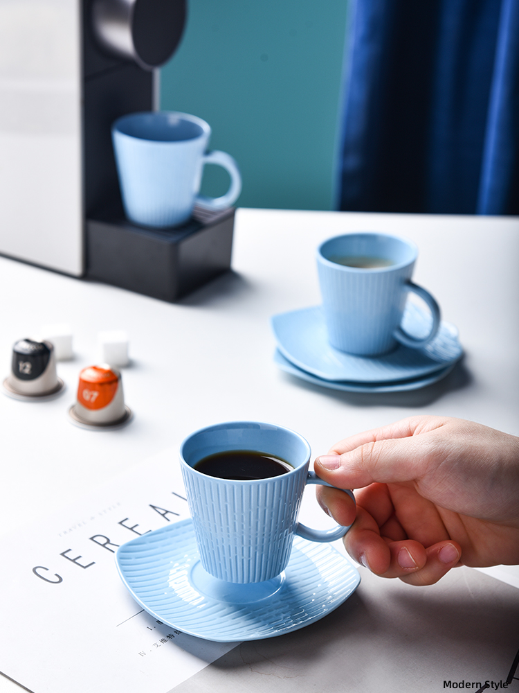 Деловые подарки Погода Устойчивая фарфоровая кофейная кружка 90CC Эспрессо Керамическая чашка