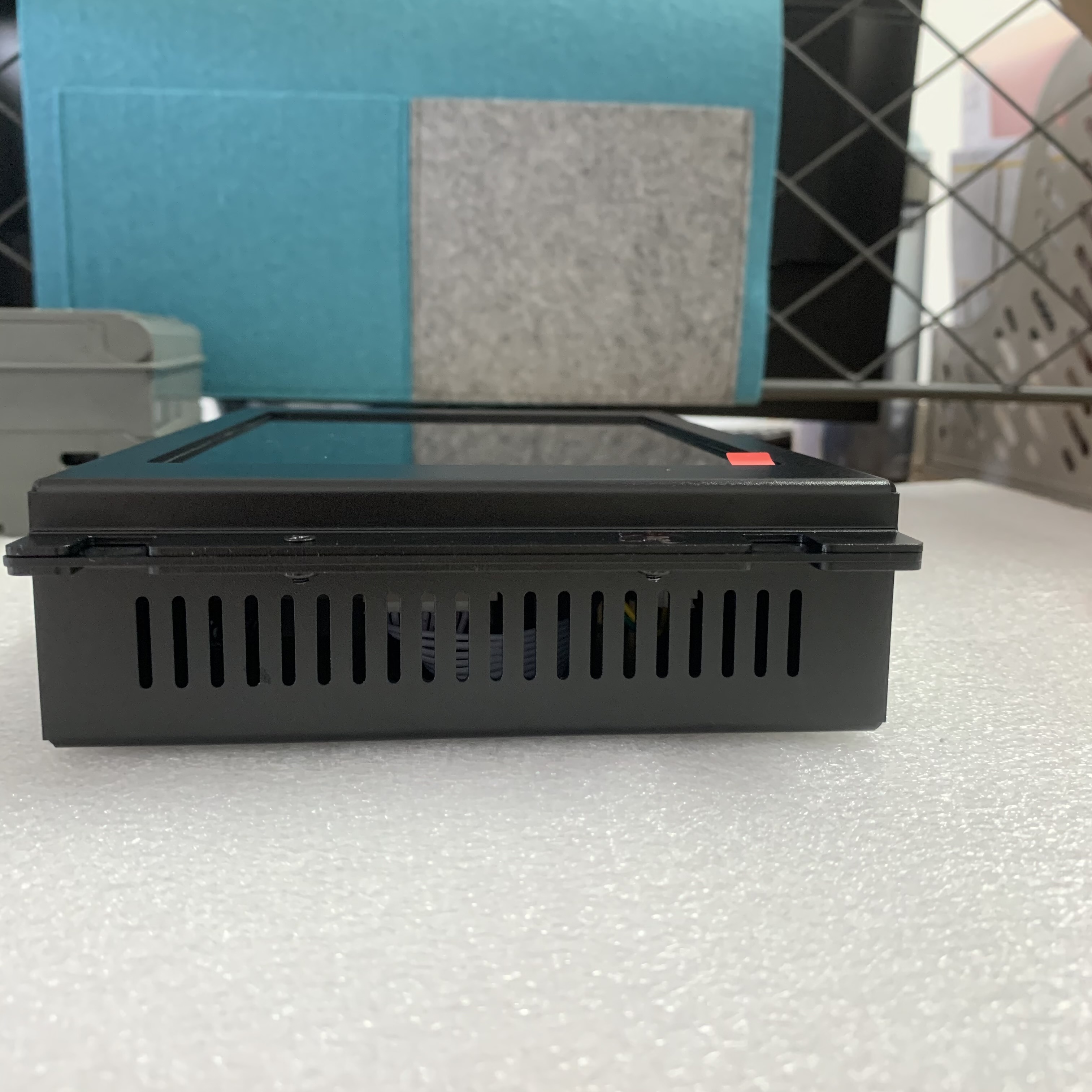ДИСПЛЕЙ 100-240V 50/60HZ 0.5A 9 Мицубиси MDT962B МЕДЛЕННО ДВИГАЕТ MONOCHROME ЦЕНА МОНИТОРА CRT НОВАЯ И ПЕРВОНАЧАЛЬНАЯ ХОРОШАЯ