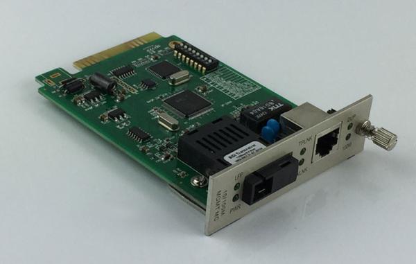 10 / 100 Base-TX To 100 Base-FX Rack Mount Fiber Media Converter