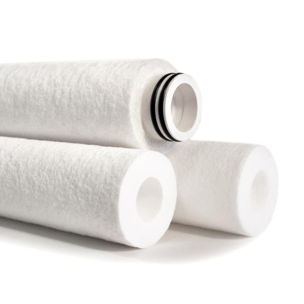 Filtro de pulverização de água de fusão de 10 polegadas PP para tratamento de água em casa / escola / centro comercial / escritório / exterior