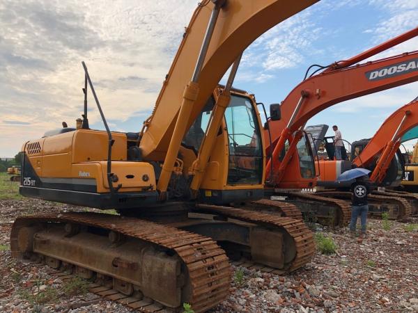 Original Used Hyundai Digger 215-9 Crawler Excavator with 22 Ton Operating Weight