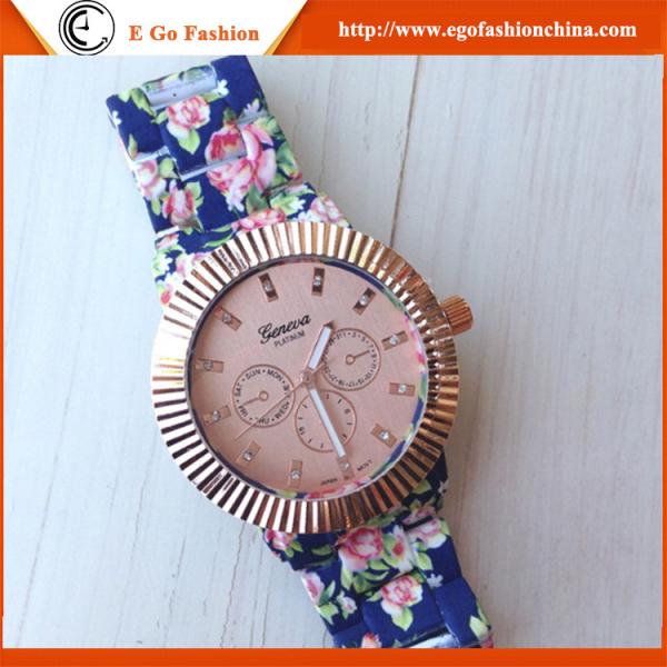 Fashion Business Watch for Office Lady Women Watches Quartz Analog Watch Geneva Watch New