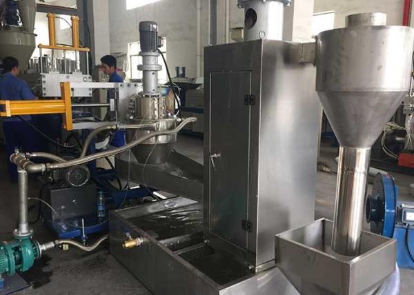 High Capacity Plastic Dewatering Machine 500kg/H Industrial 1800*1800*2200mm