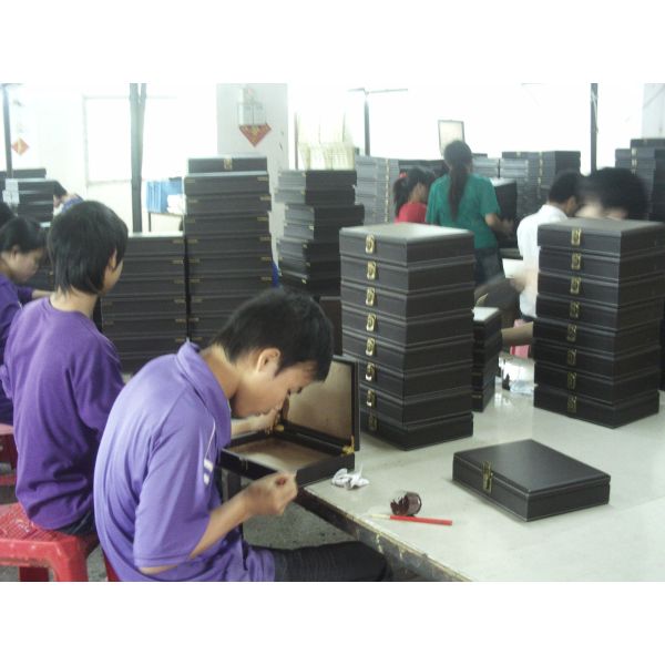 RICH STOCK ENTERPRISES CO ., LTD