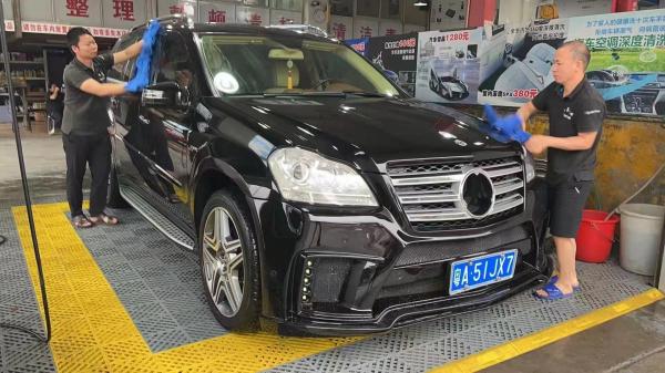 WALD Style Body Kit for Mercedes-benz X164 GL450 GL500 GL550 GL63 Body Kit Front Bumper