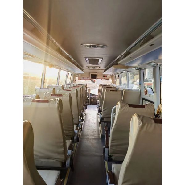 Wechai Used Coach Bus 2015 Year 55 Seat Used Zhongtong ZLCK6120 Steel Chassis Used Passenger Bus